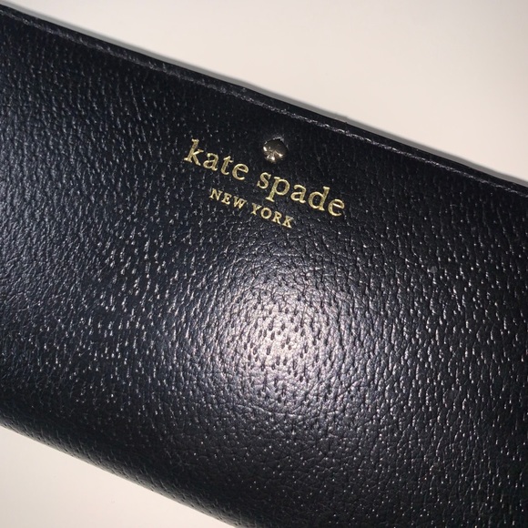 Kate Spade Wallet - Picture 2 of 4